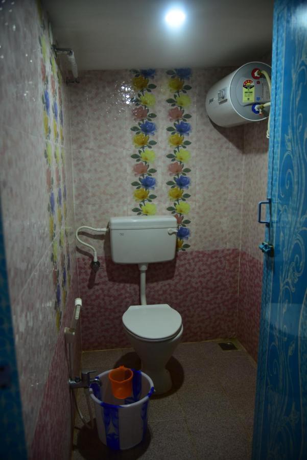 A P Guest House Puducherry Buitenkant foto