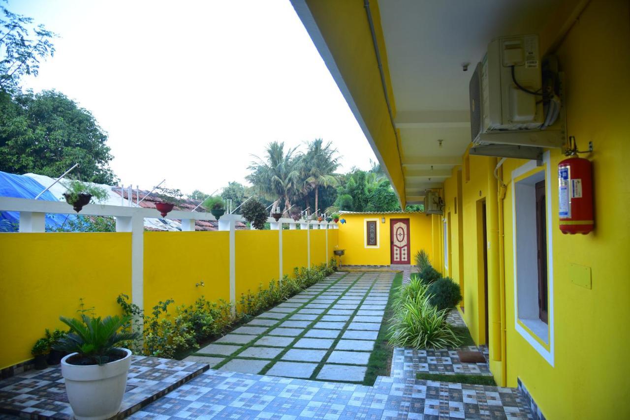 A P Guest House Puducherry Buitenkant foto
