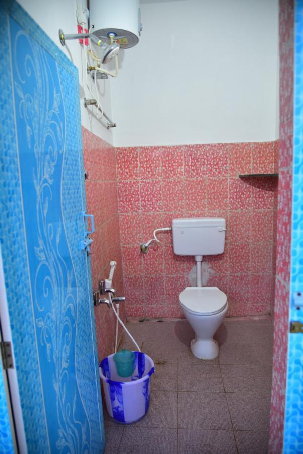 A P Guest House Puducherry Buitenkant foto