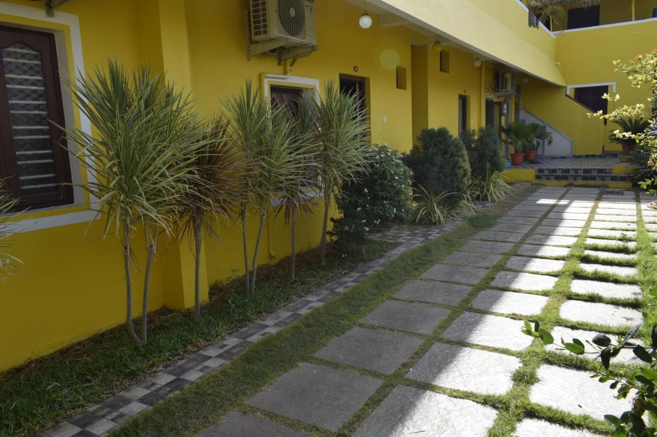 A P Guest House Puducherry Buitenkant foto